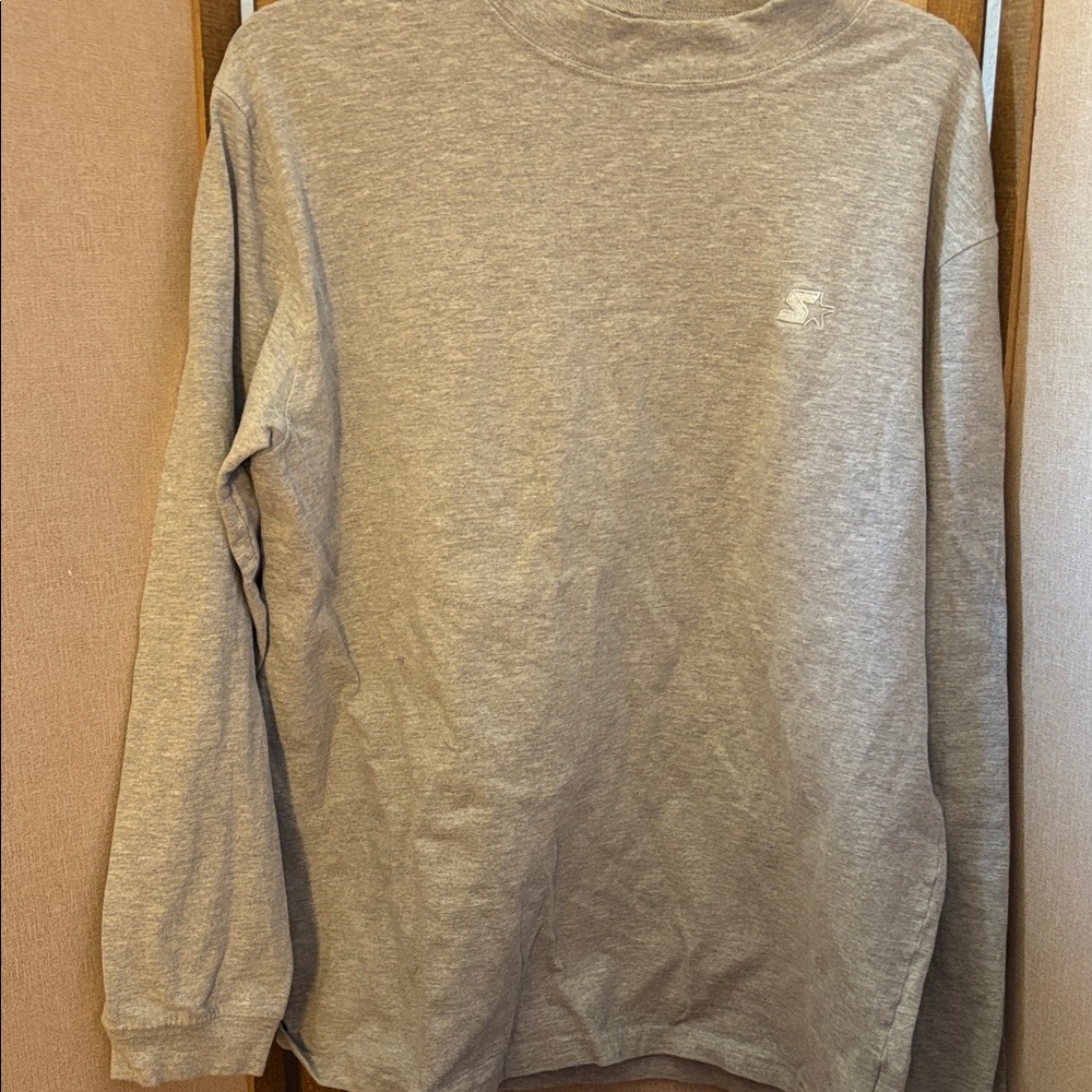 Men’s Gray Starter mock neck tee large